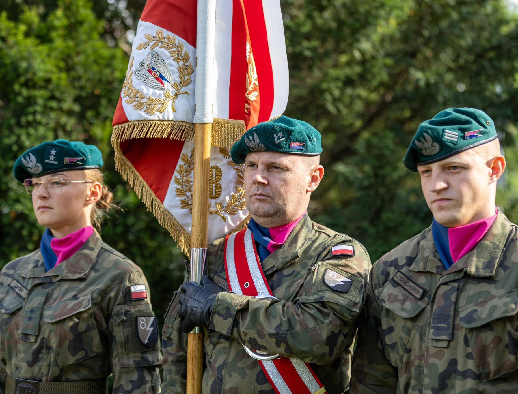 1 sierpnia o godz. 17 zawyły syreny przypominając o heroicznym zrywie – Powstaniu Warszawskim z 1944 r. Grudziądz oddał hołd bohaterom (zdjęcia)