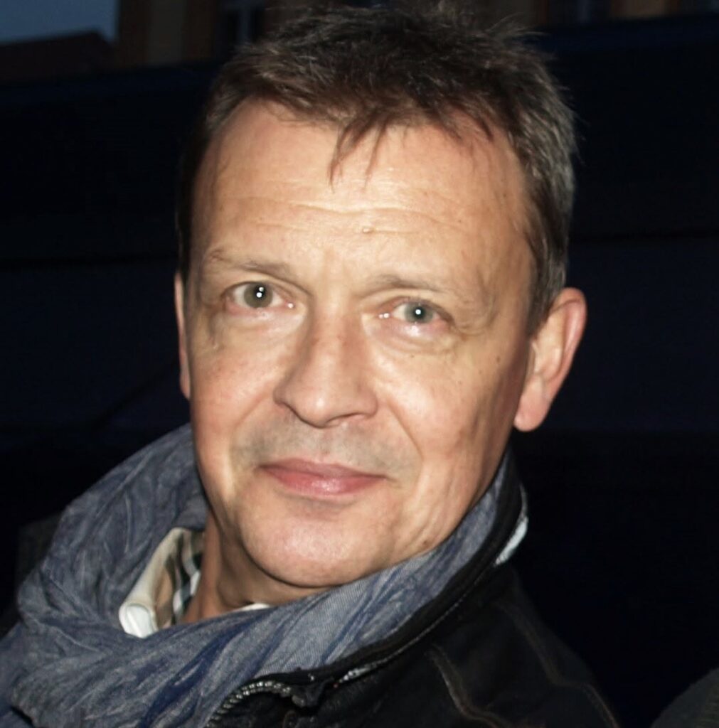 Dziś zmarł JAN FRYCZ, wybitny aktor teatralny i filmowy. Ostatnie 20 lat związany był z Teatrem Narodowym w Warszawie. Grał w wielu filmach i spektaklach, także na scenie w Grudziądzu