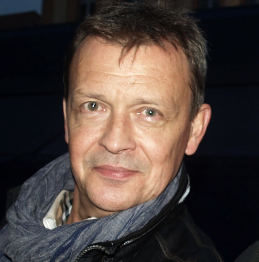 Dziś zmarł JAN FRYCZ, wybitny aktor teatralny i filmowy. Ostatnie 20 lat związany był z Teatrem Narodowym w Warszawie. Grał w wielu filmach i spektaklach, także na scenie w Grudziądzu