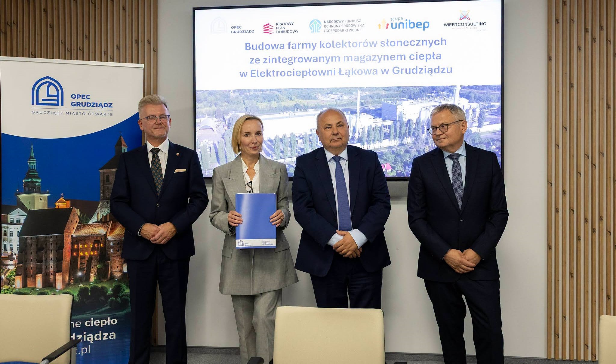 W OPEC Grudziądz podpisano umowę na budowę farmy kolektorów słonecznych ze zintegrowanym magazynem ciepła przy Elektrociepłowni Łąkowa. Inwestycję za 85,9 mln zł. wykona Grupa Unibep (zdjęcia)